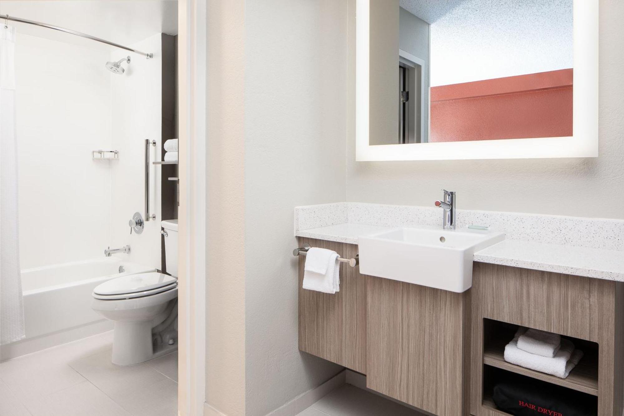 Springhill Suites By Marriott Dallas Downtown / West End Kültér fotó